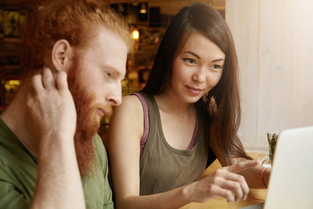 Slang About Status, Confidence, and Social Power