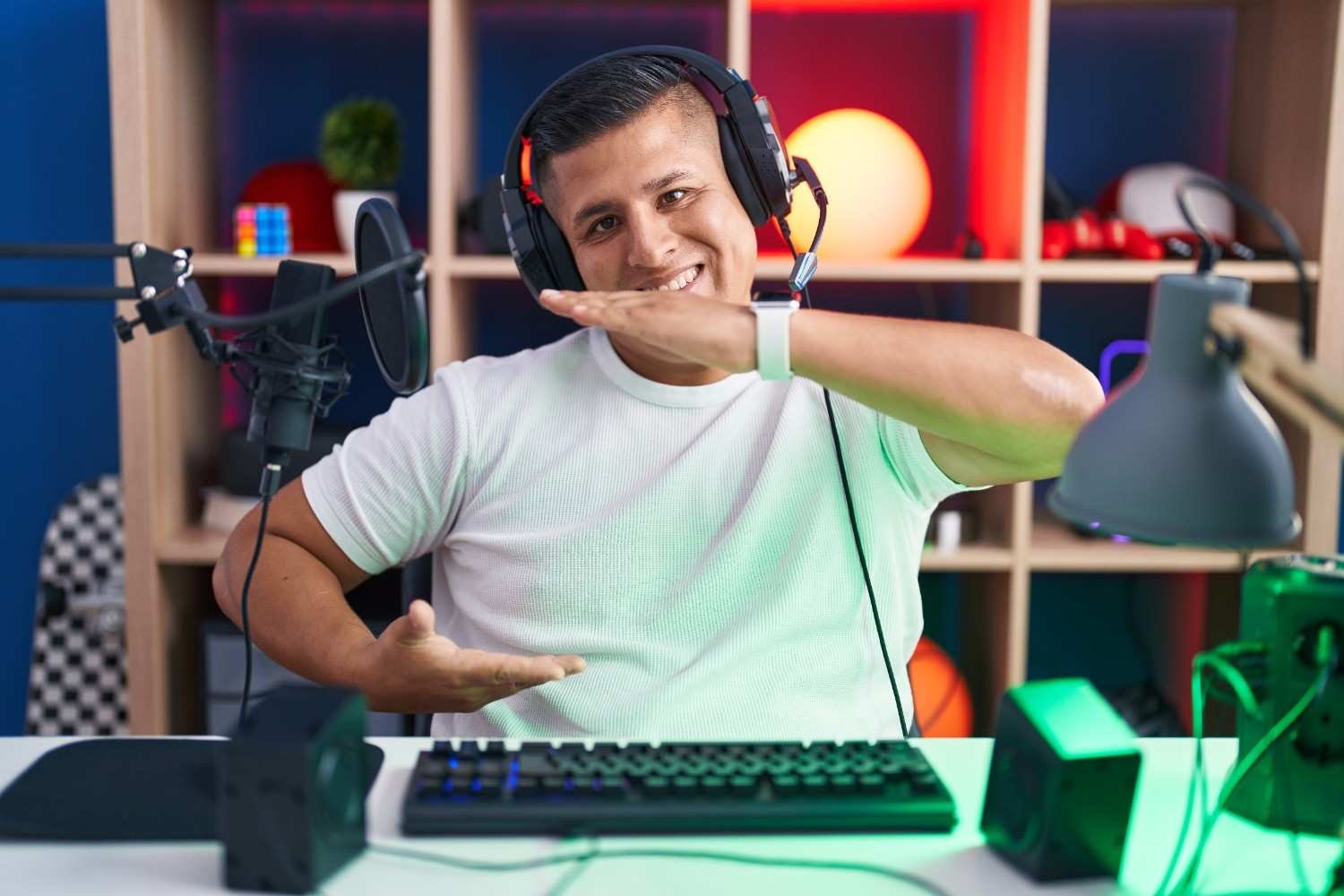 What Does Chat Mean?