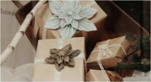 Elegant Holiday Gift Boxes for Cultural Celebrations